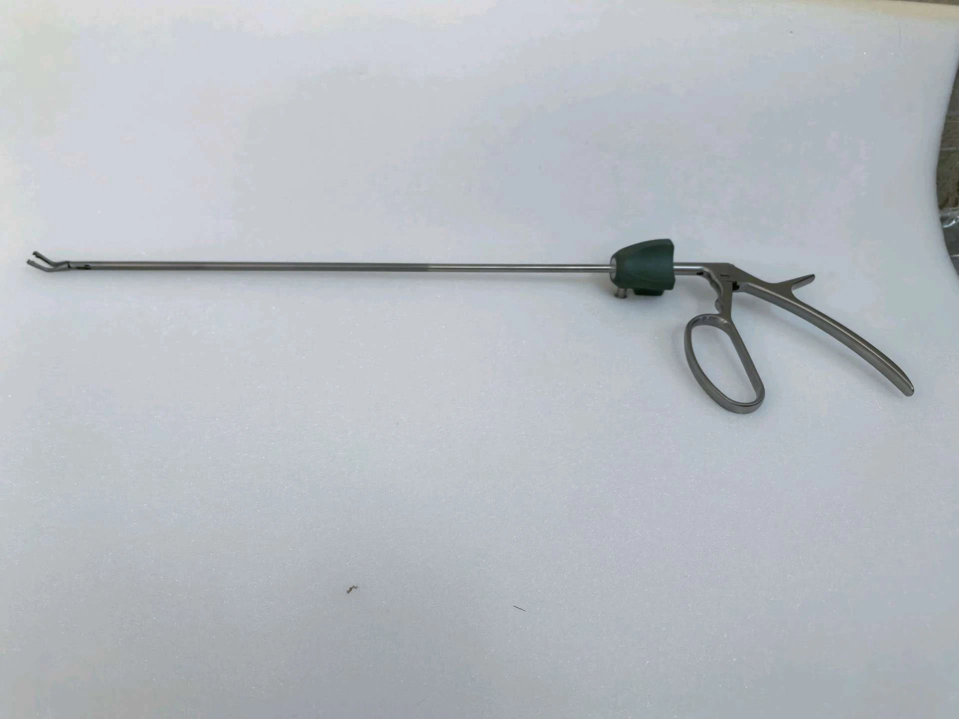 Aplicador de clipe de plástico